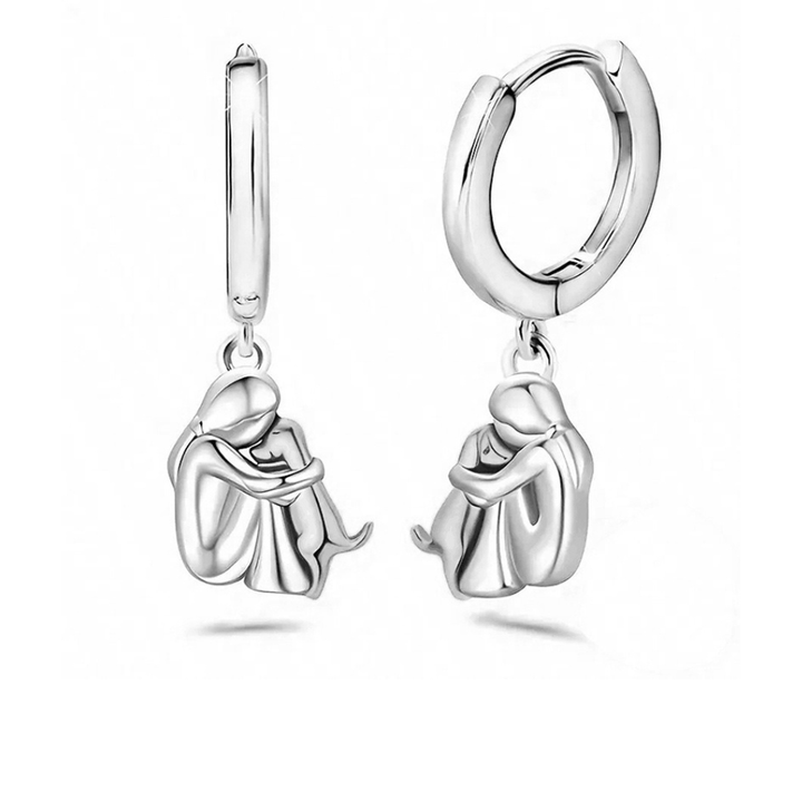 Wynter Hug Pendant and Earring Set
