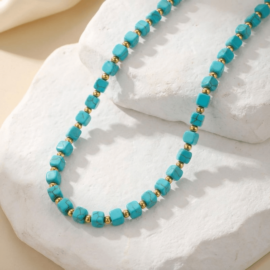 Collier en Perles Turquoise &amp; Accent en Or
