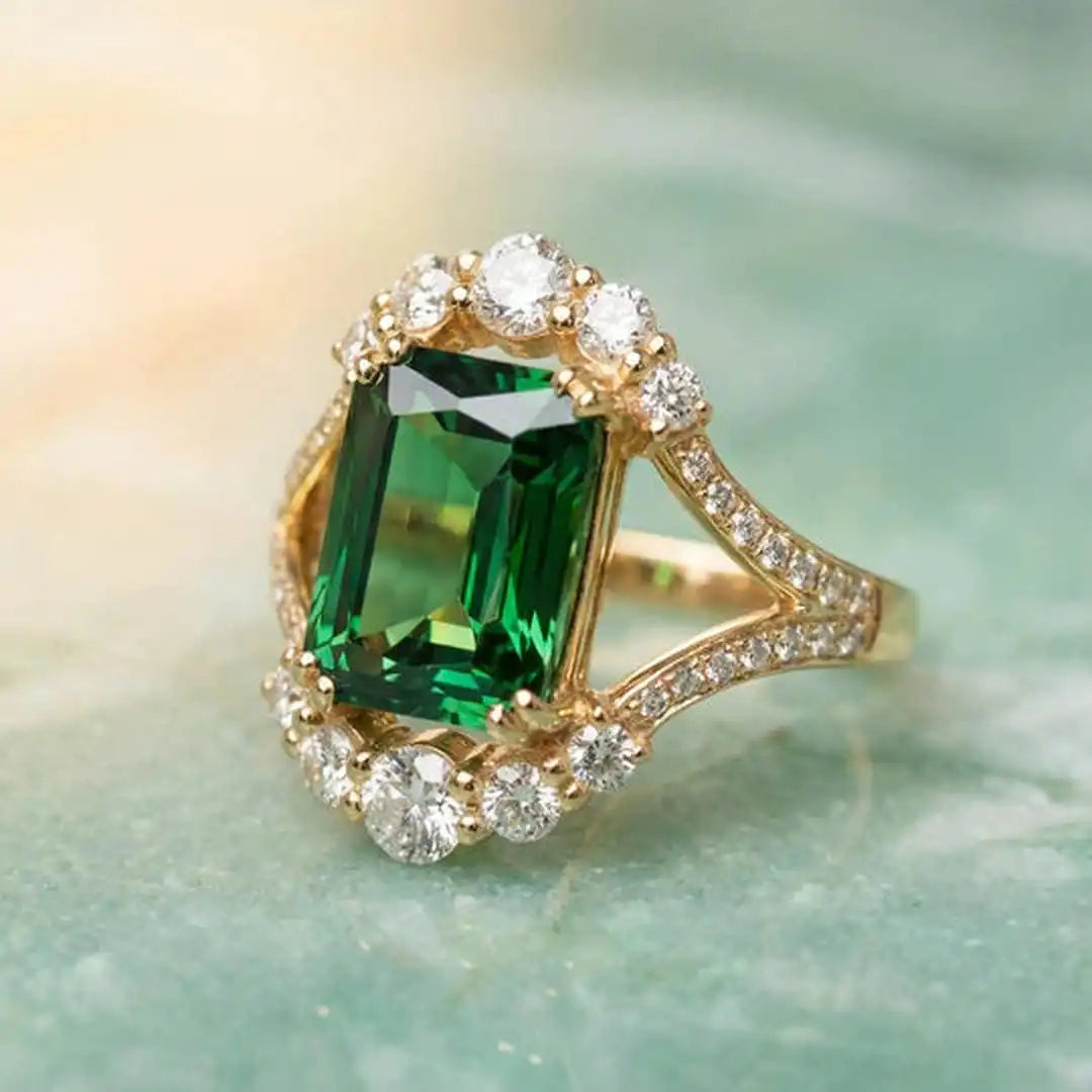 Bague Éclatante Déclaration Lumineuse
