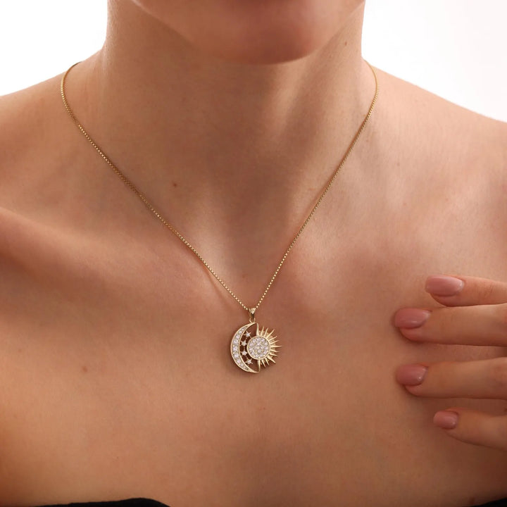 Collier Pendentif Lune et Soleil