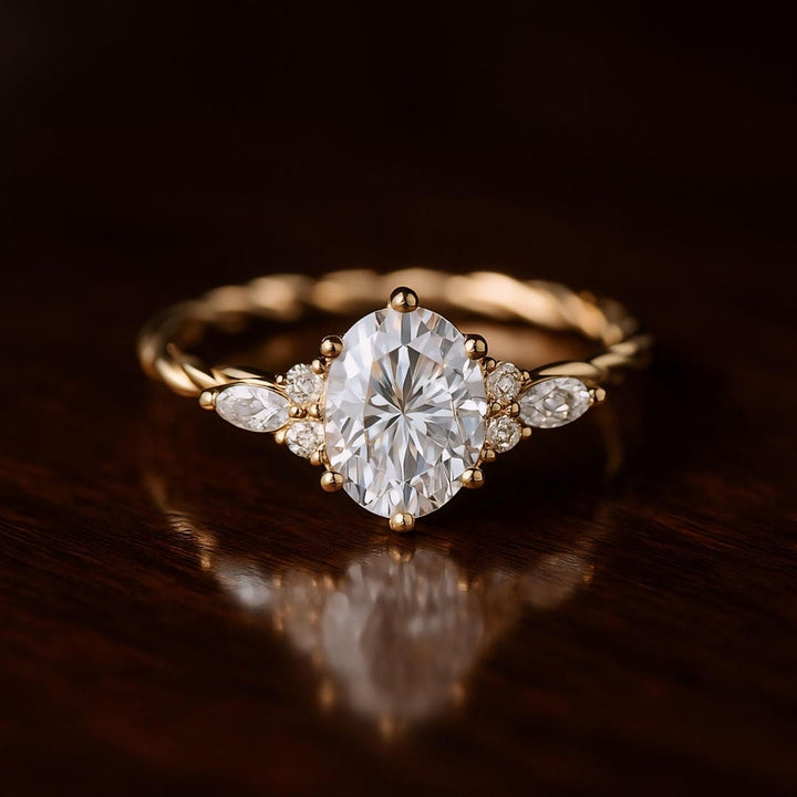Bague Vintage en Pierre Ovale Blanche Accentuée