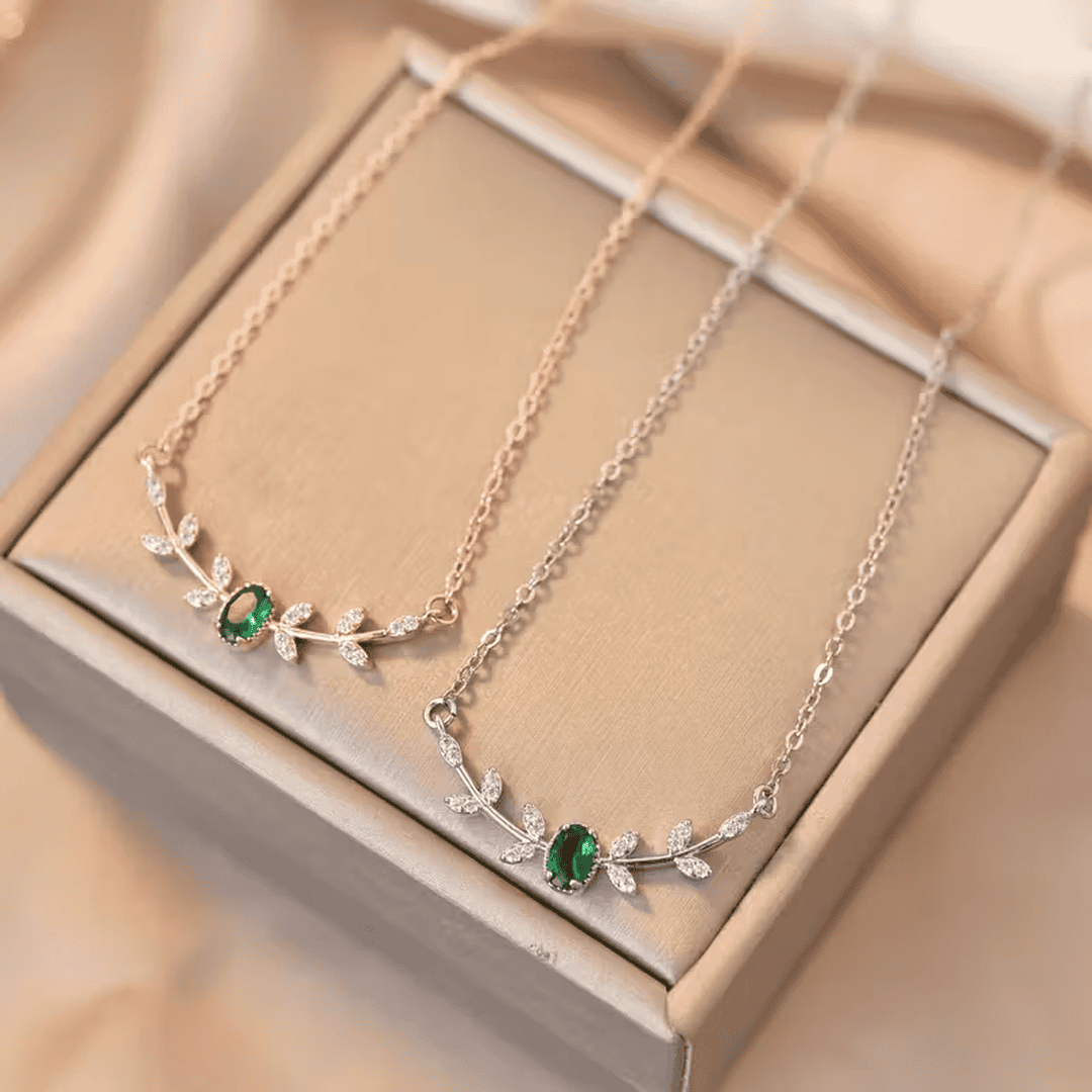 Collier Émeraude Laurel Bloom