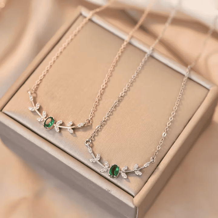 Collier Émeraude Laurel Bloom