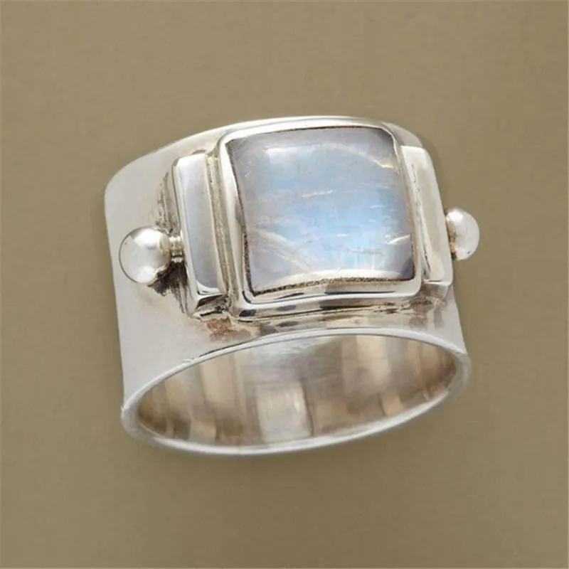 Bague en Pierre de Lune Éléonore Carrée