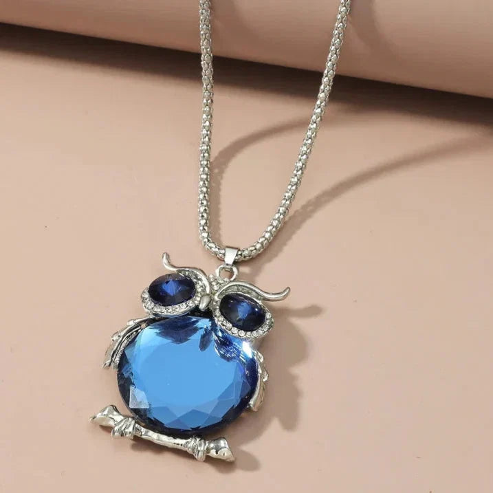 Collier Hibou Nocturne Argenté Éclatant