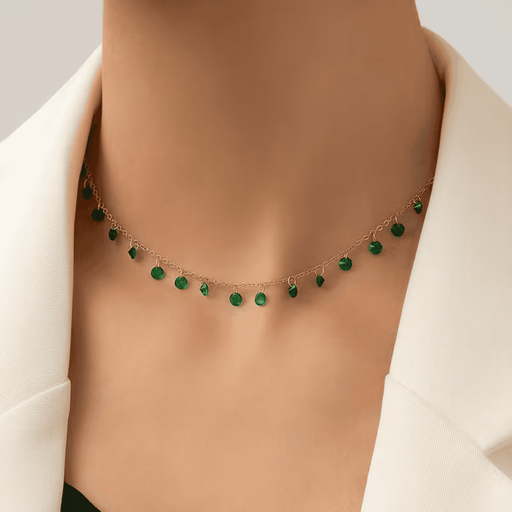 Collier goutte en émeraude fait main