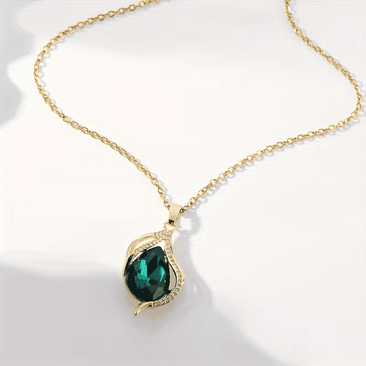 Collier Pendentif Vague en Émeraude