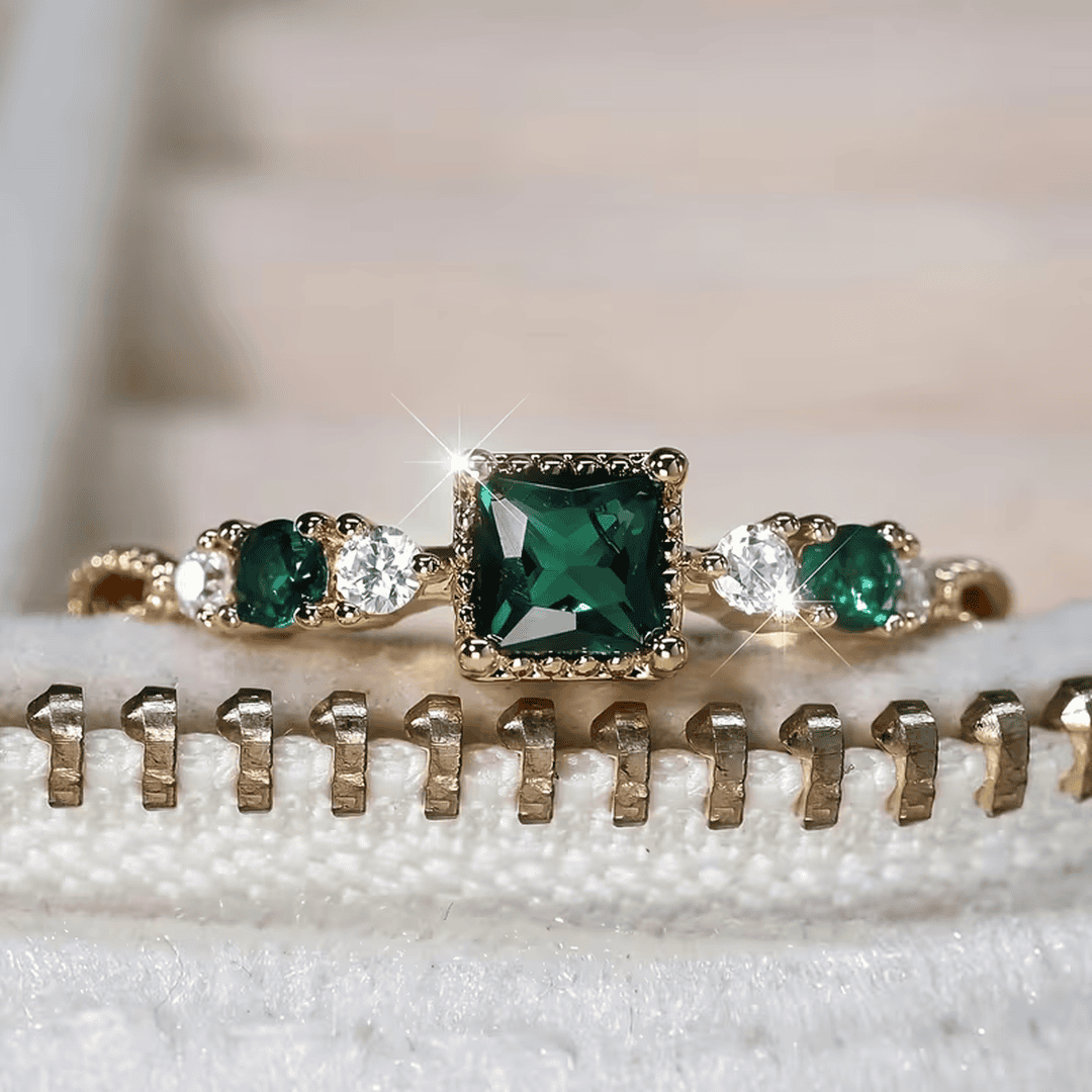 Bague Émeraude Trio Royale Éternelle