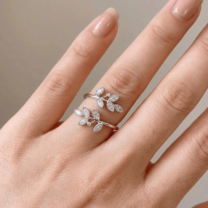 Bague de Luxe en Feuille Enveloppante