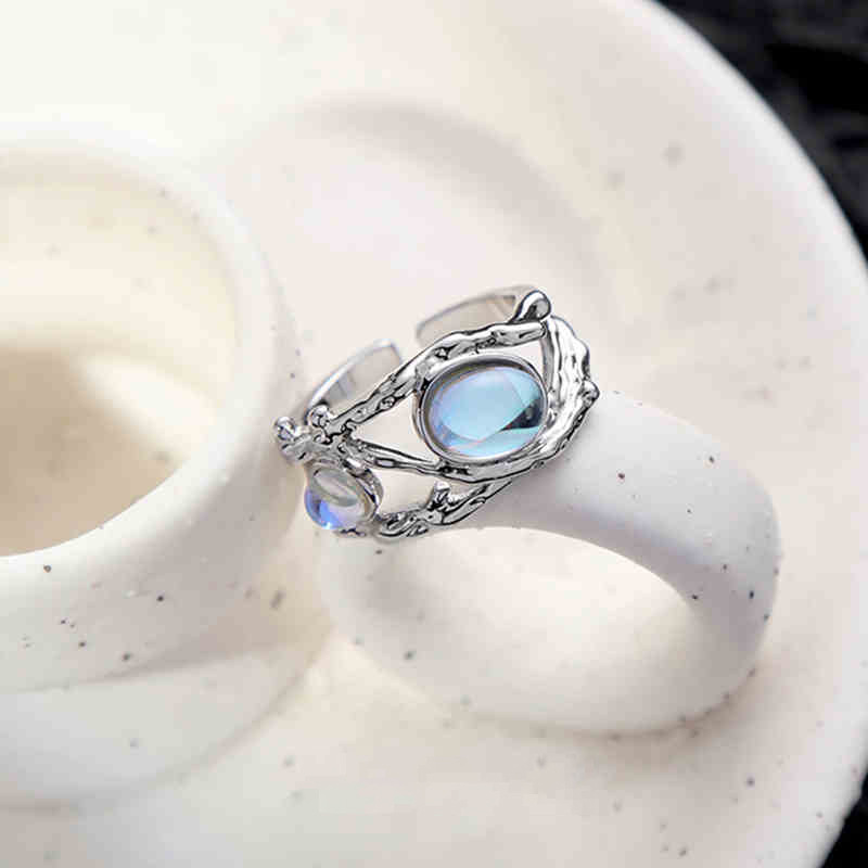 Bague en Argent Organique avec Pierre de Lune