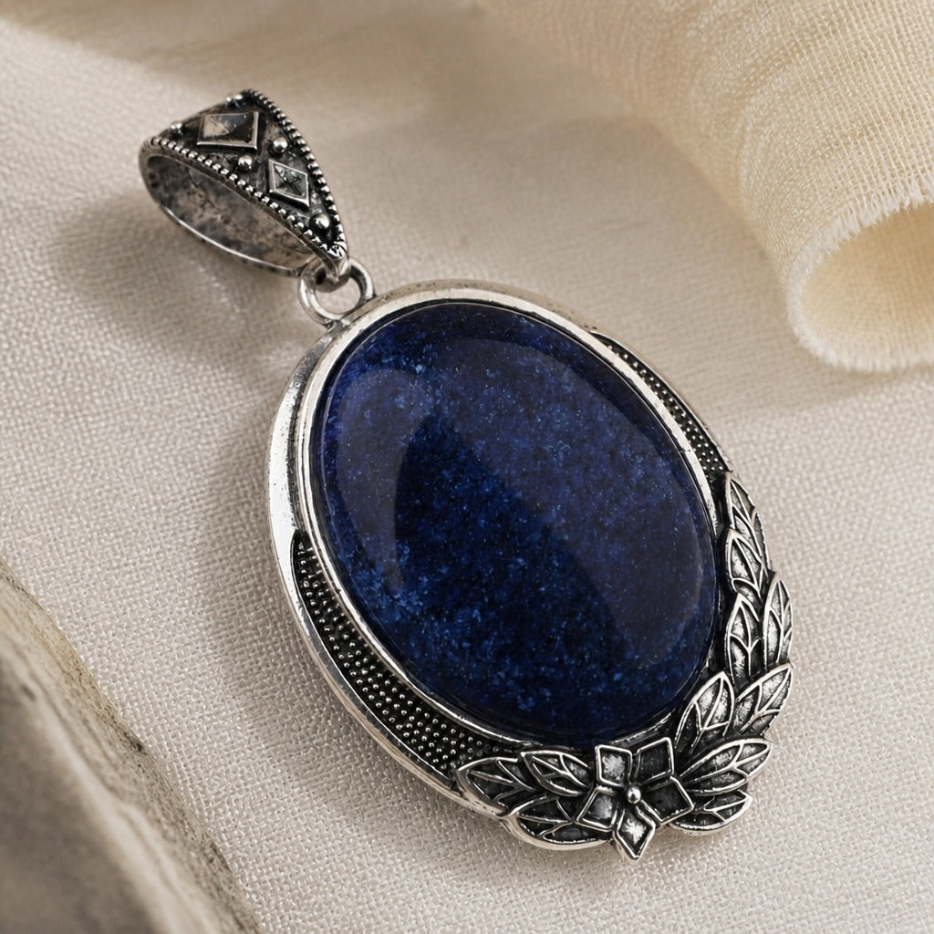 Pendentif Charm en Pierre de Windsor