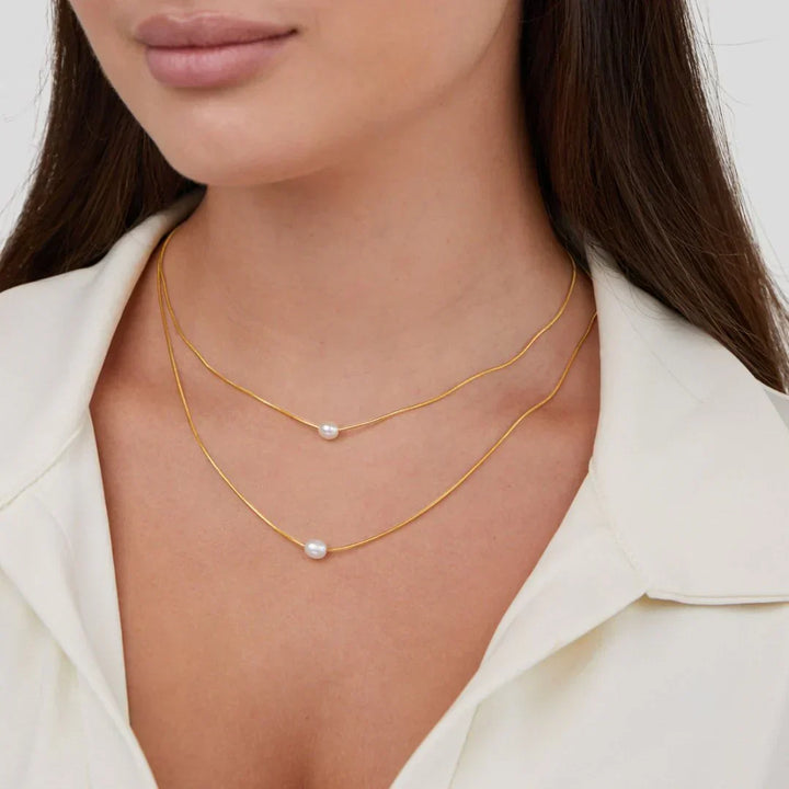 Collier de perles superposé sophistiqué