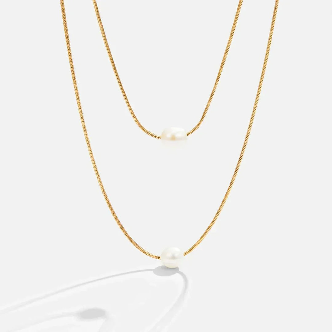 Collier de perles superposé sophistiqué