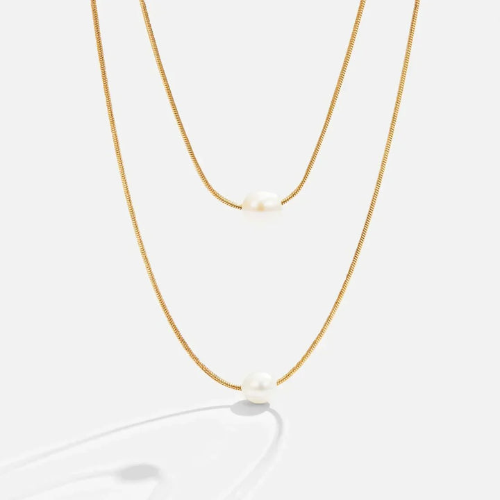Collier de perles superposé sophistiqué