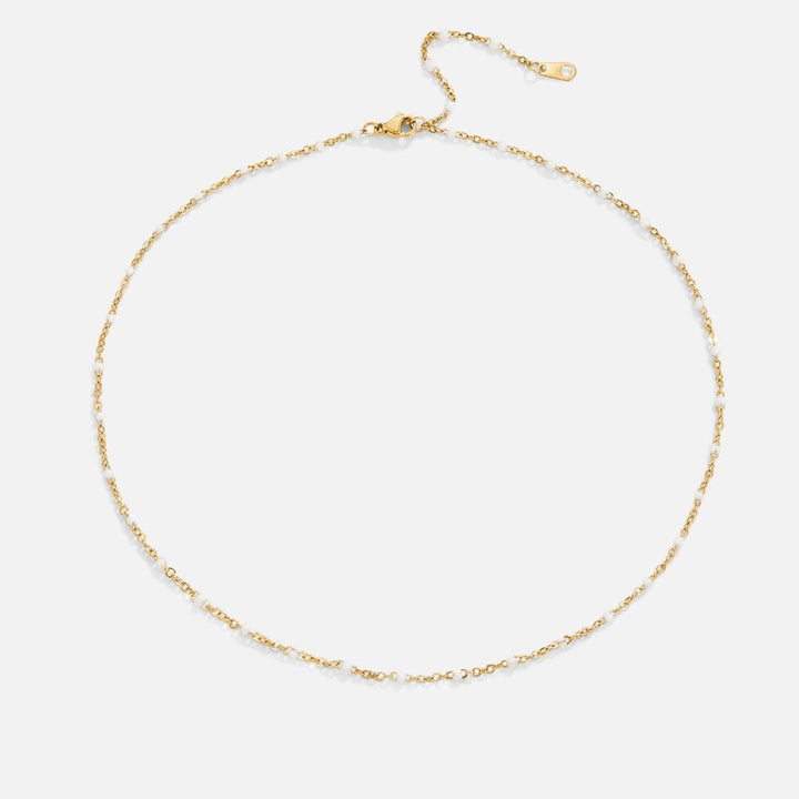 Collier en Perles Blanches Épurées