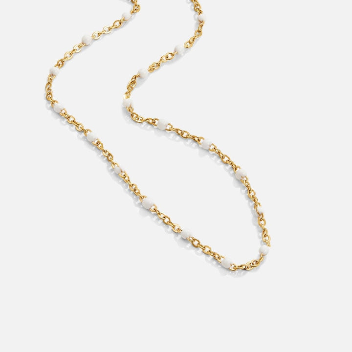 Collier en Perles Blanches Épurées