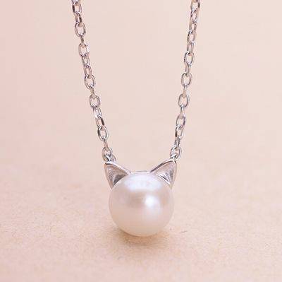 Collier en perles avec pendentif chat, boucles d&
