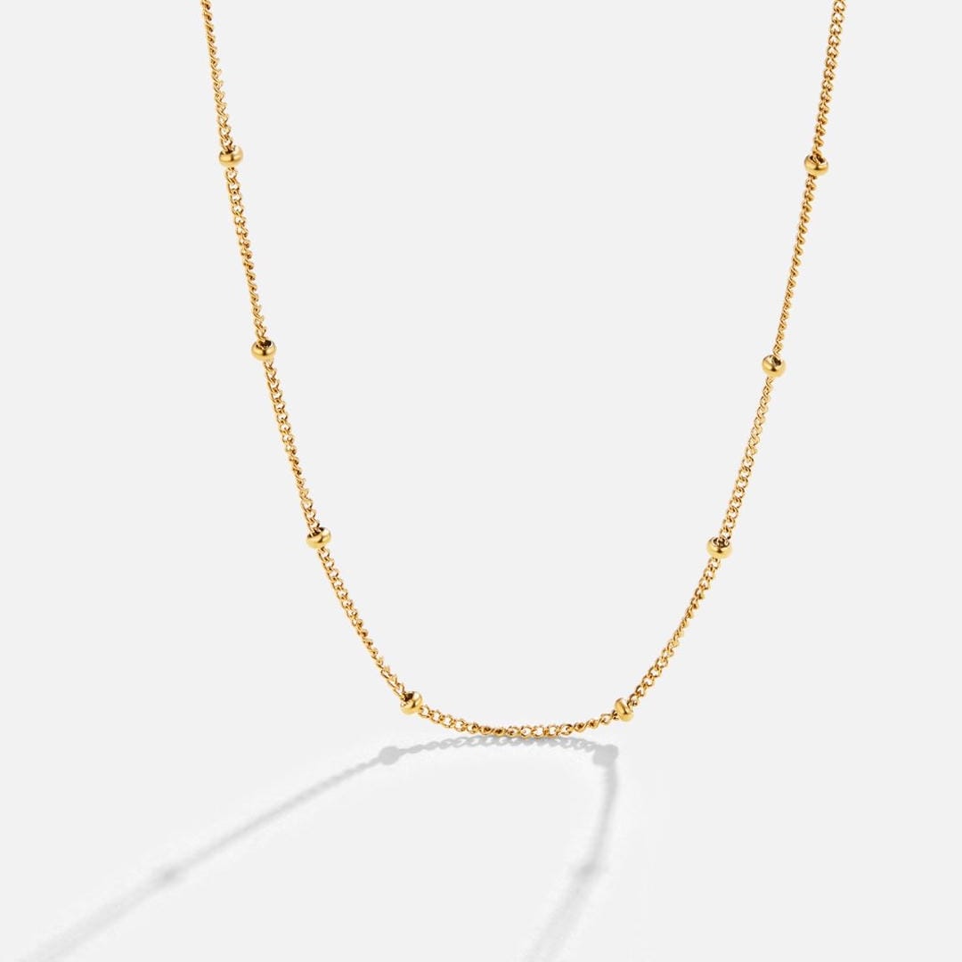 Collier Chic en Or à Couches Élégantes