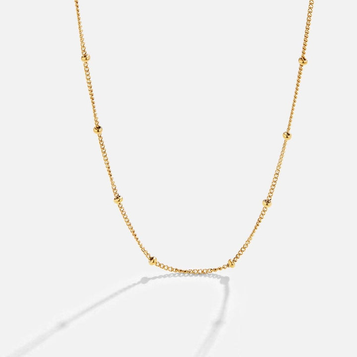 Collier Chic en Or à Couches Élégantes