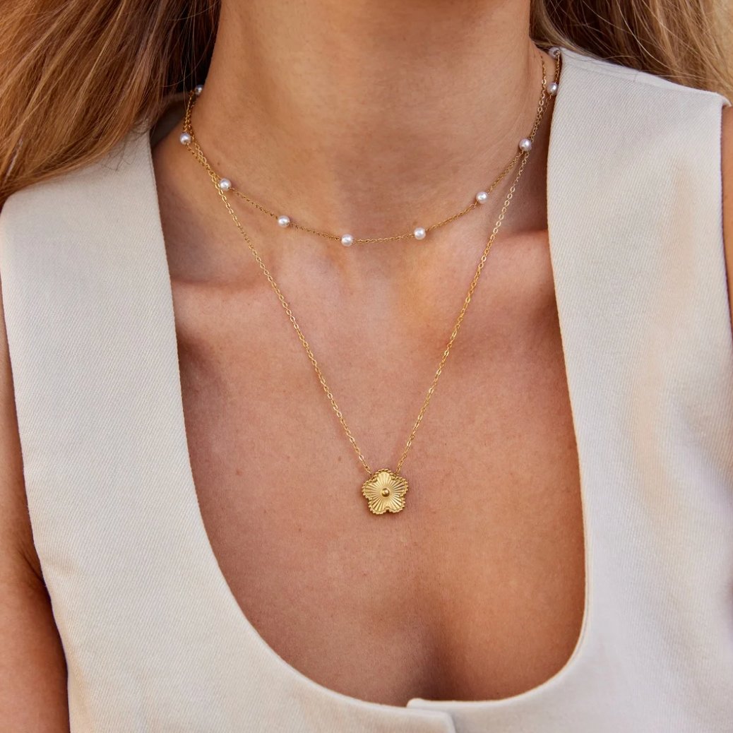 Collier de perles intemporel