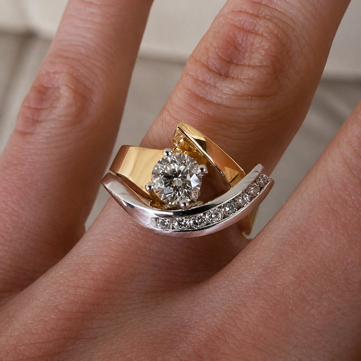 Bicolour Artistic Ring
