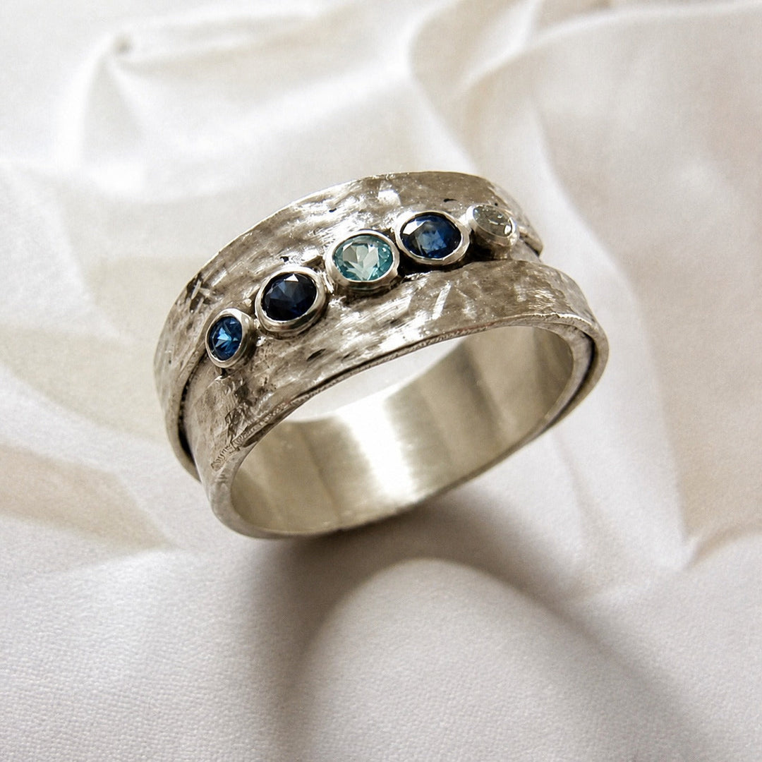 Bague en Argent avec Pierres Bleues Incrustées