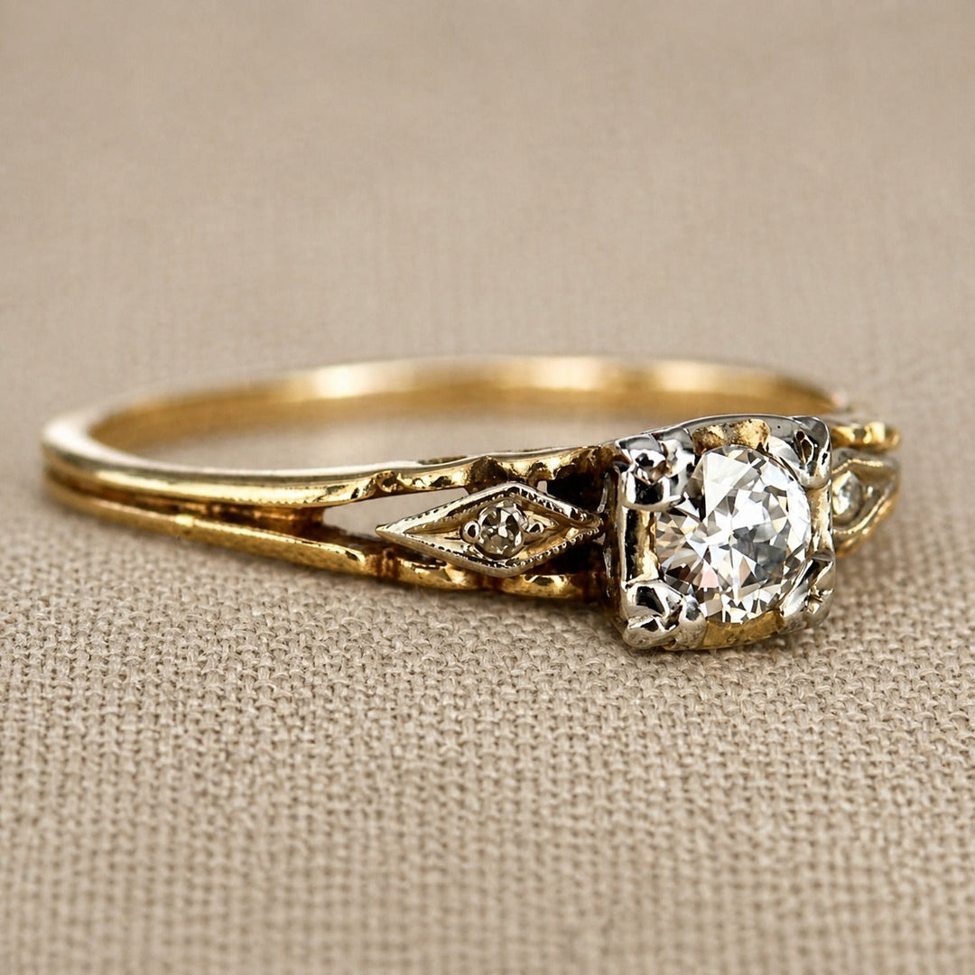 Bague Éblouissante en Cristal Doré