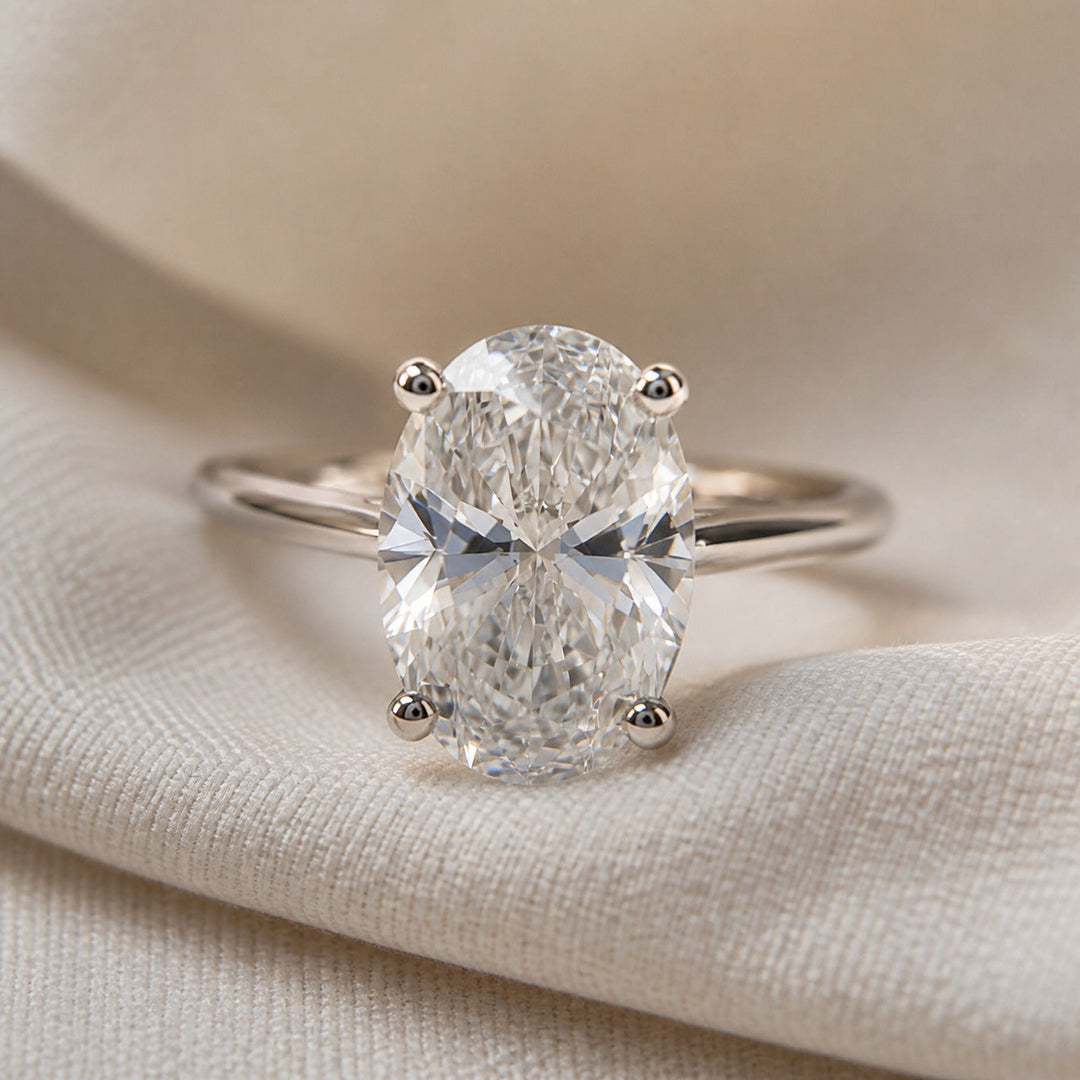 Bague Solitaire Ovale Céleste