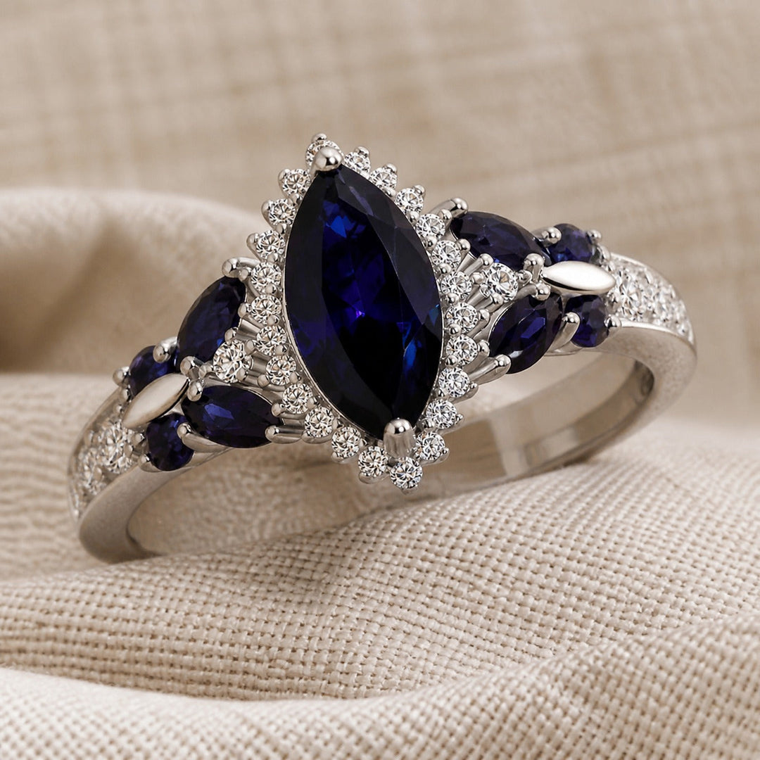 Bague de Promesse en Saphir Marquise