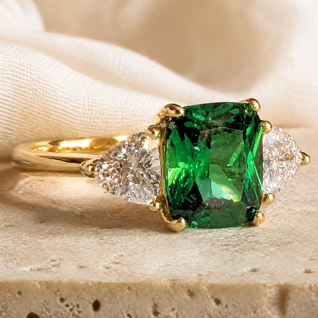 Bague Pinnacle en Or Émeraude
