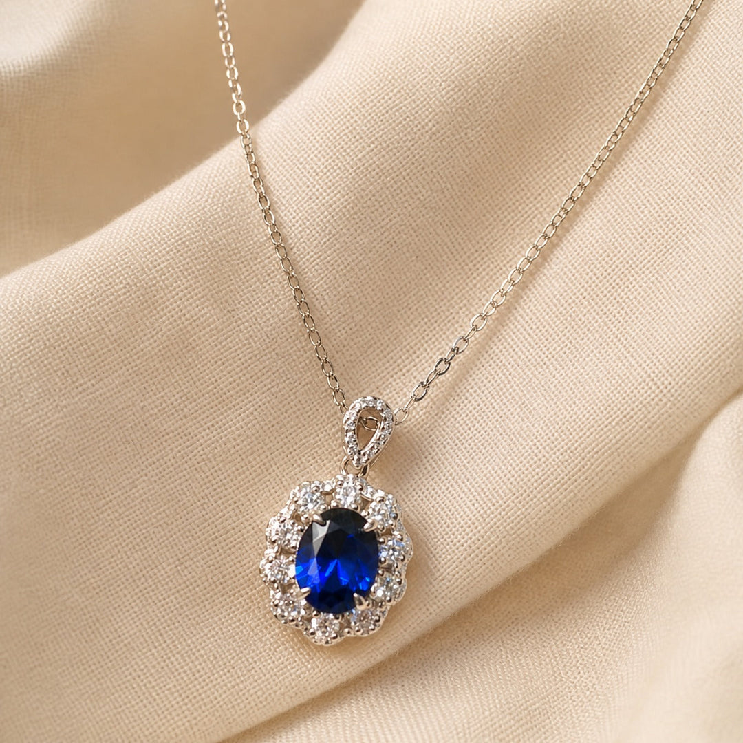 Collier en Saphir Éclatant
