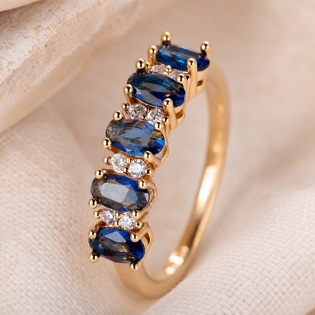 Bague en or avec saphir royal