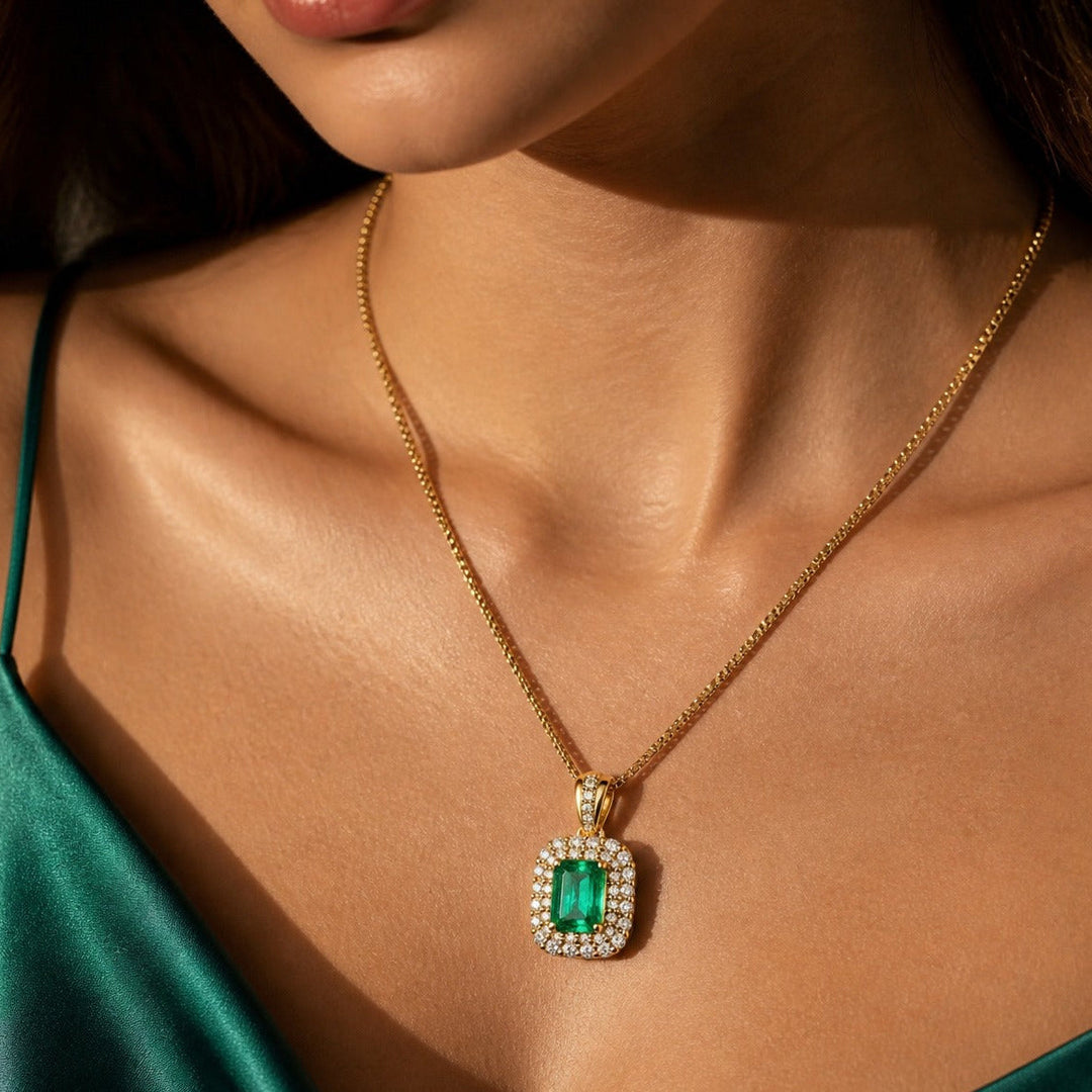 Collier Bohémien en Émeraude Dorée
