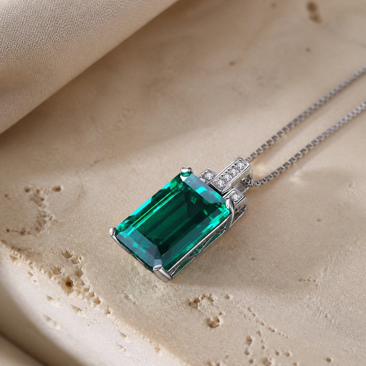 Pendentif en Émeraude Dévotion Collier