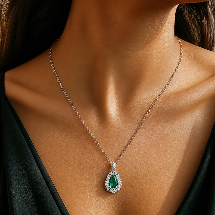 Collier Pendentif Émeraude Horizon
