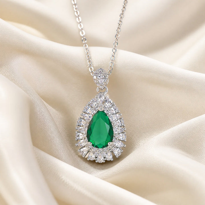 Collier Pendentif Émeraude Horizon