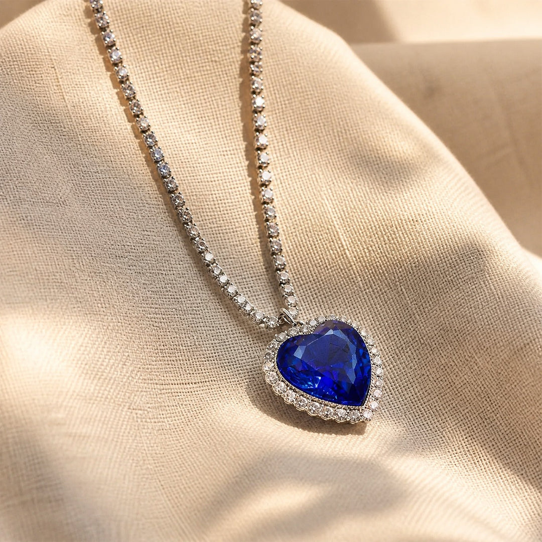 Collier en Saphir Cœur Majestueux
