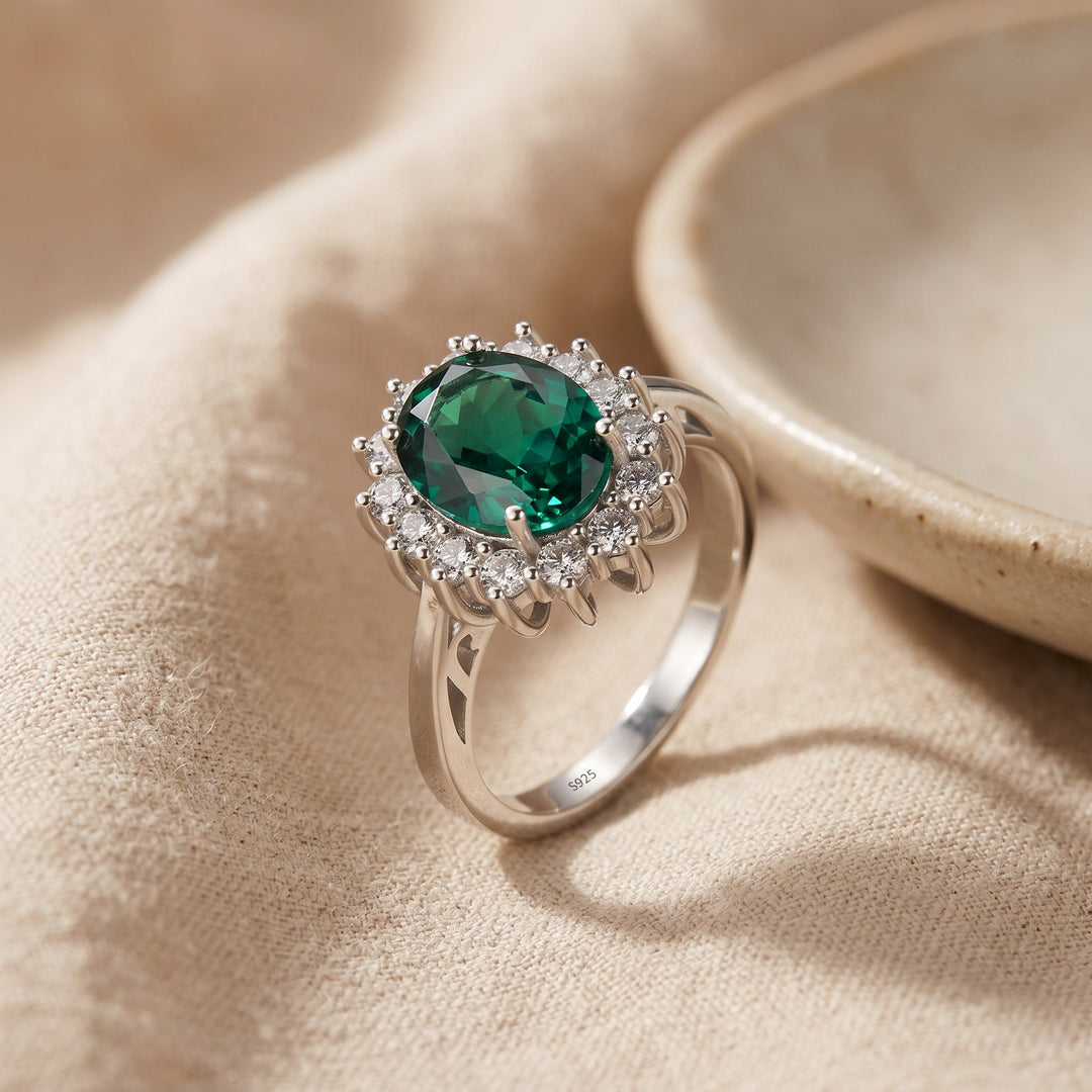 Bague Iconique en Émeraude