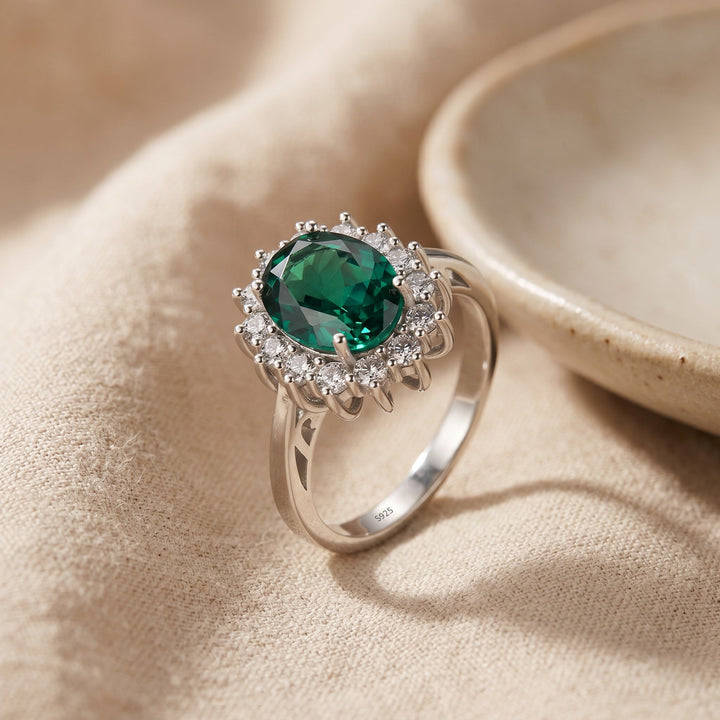 Bague Iconique en Émeraude