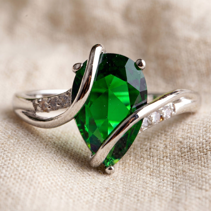 Bague en Argent Sterling avec Émeraude