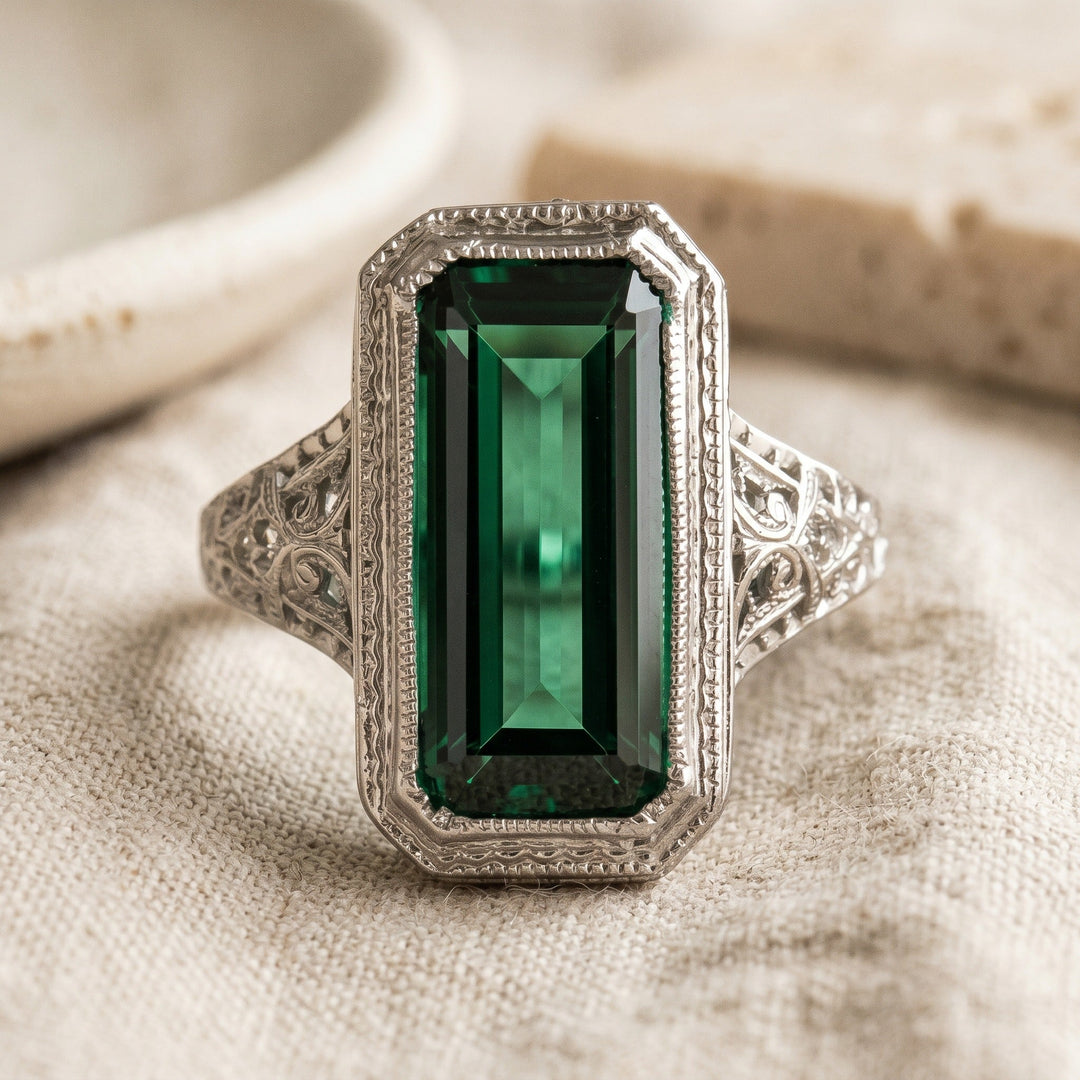 Bague en Argent avec Émeraude Royale