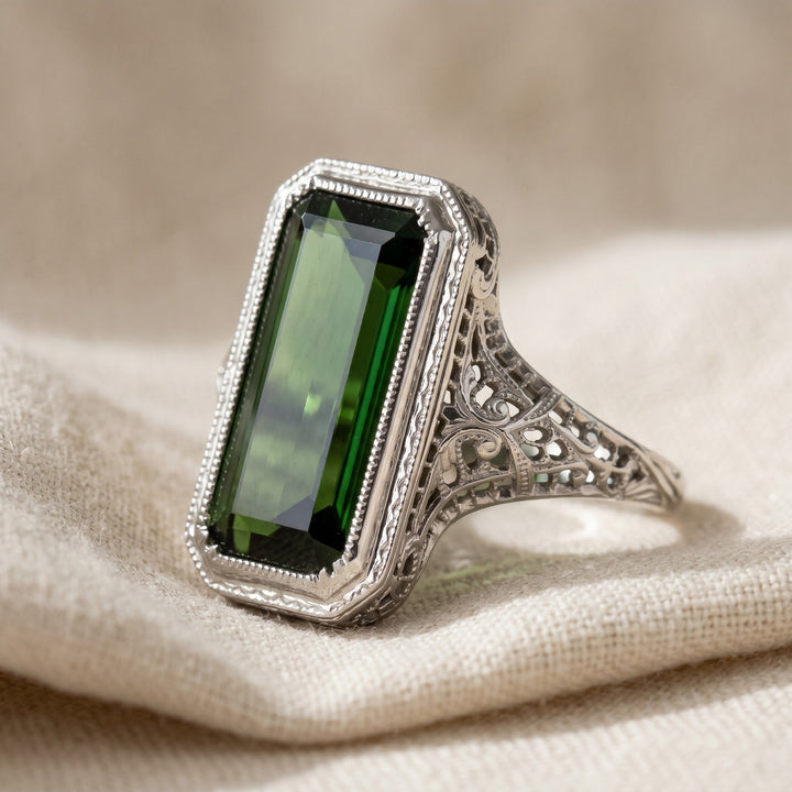 Bague en Argent avec Émeraude Royale