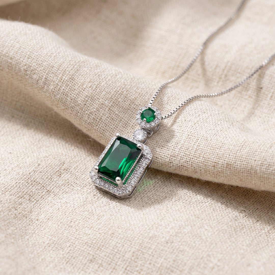 Collier Charme en Éméraude Mosaïque