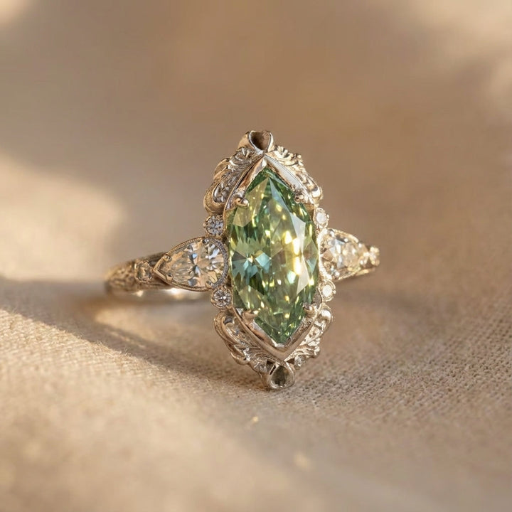 Bague Noble Épanouissement