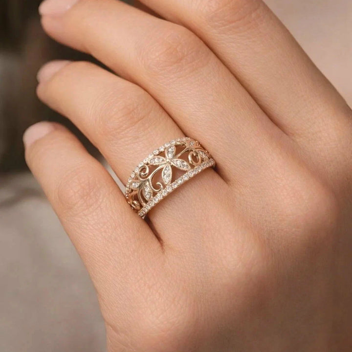 Bague Vintage en Perles Florales en Filigrane