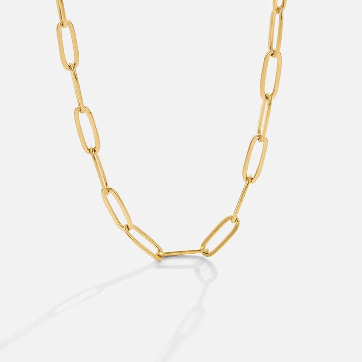 Collier en chaîne dorée