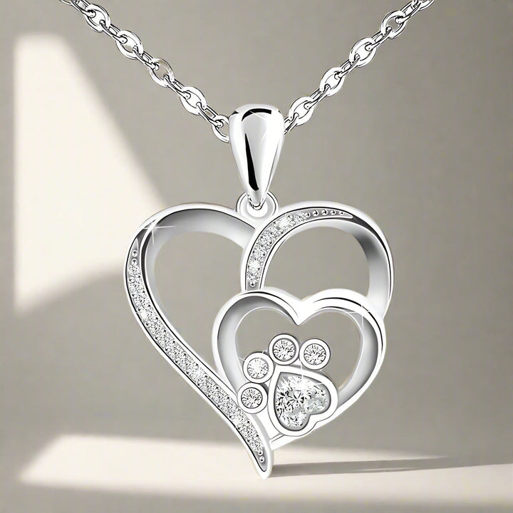 Collier Délicat Pattes de Coeur