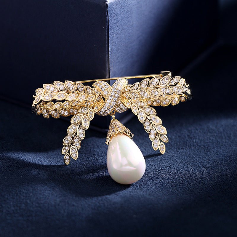 Broche Nœud avec Perles Suspendues