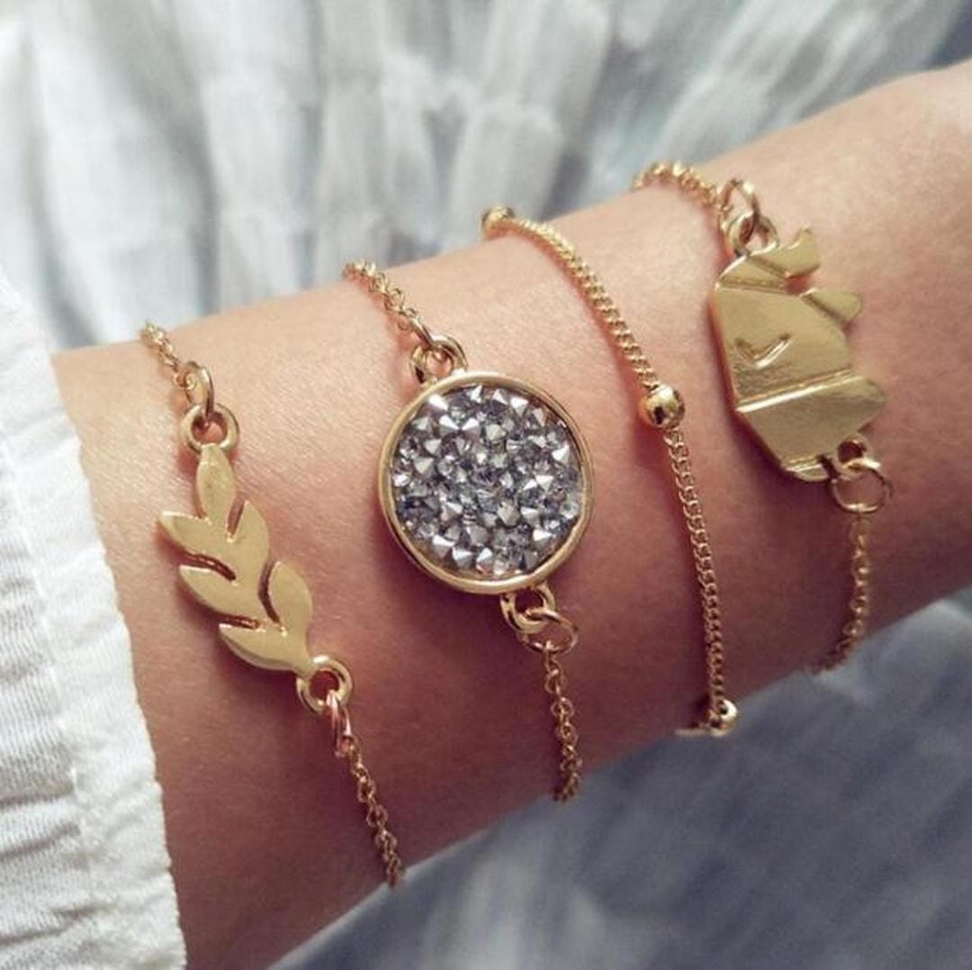 Ensemble de 5 Bracelets Uniques de Luxe