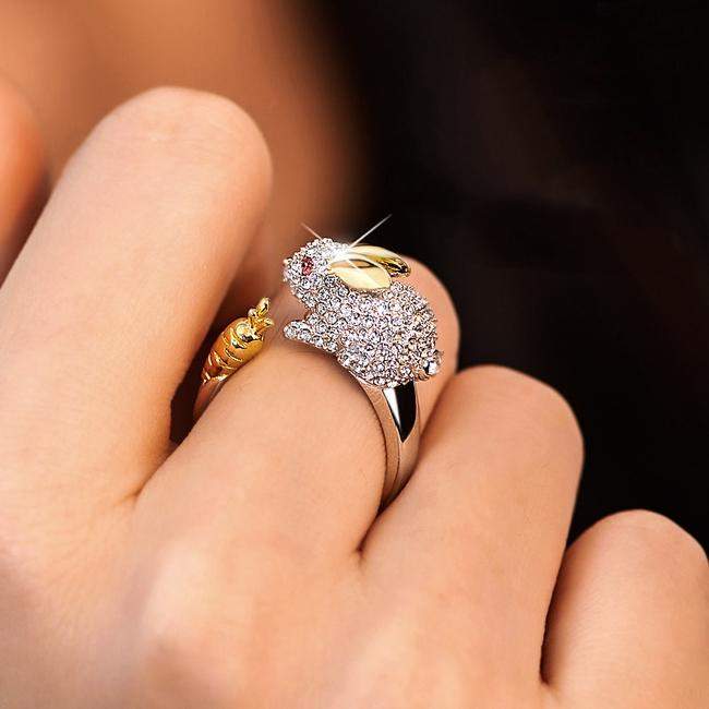 Bague Unique en Argent Ajustable avec Lapin et Carotte en Cristal